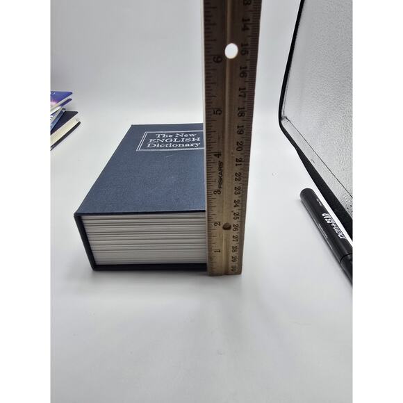 Dictionary Book Safe Security Key Locker Money Hidden Secret Safe Key Safe Box - Picture 7 of 7